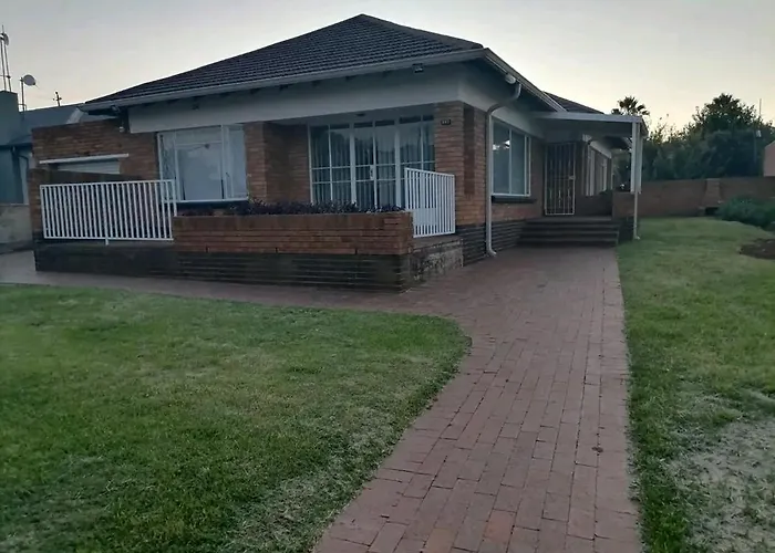 Cosy Posy Guest House Johannesburg